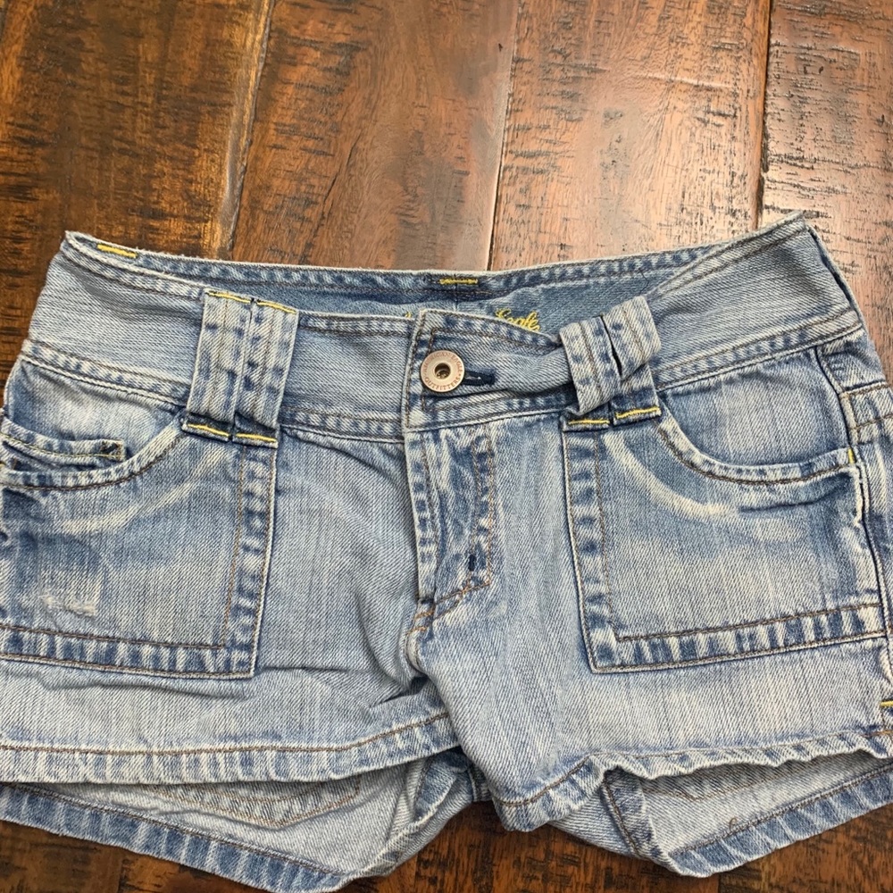 American Eagle Jean Shorts 🥂